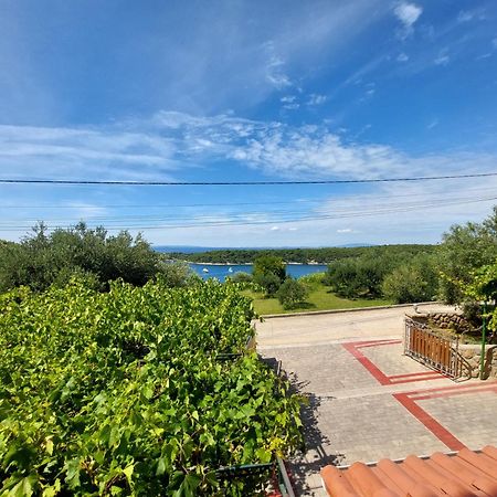 Apartments Mlacovic Rab Town Luaran gambar