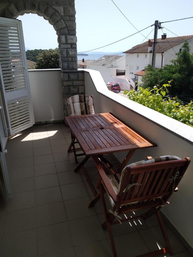 Apartments Mlacovic Rab Town Luaran gambar