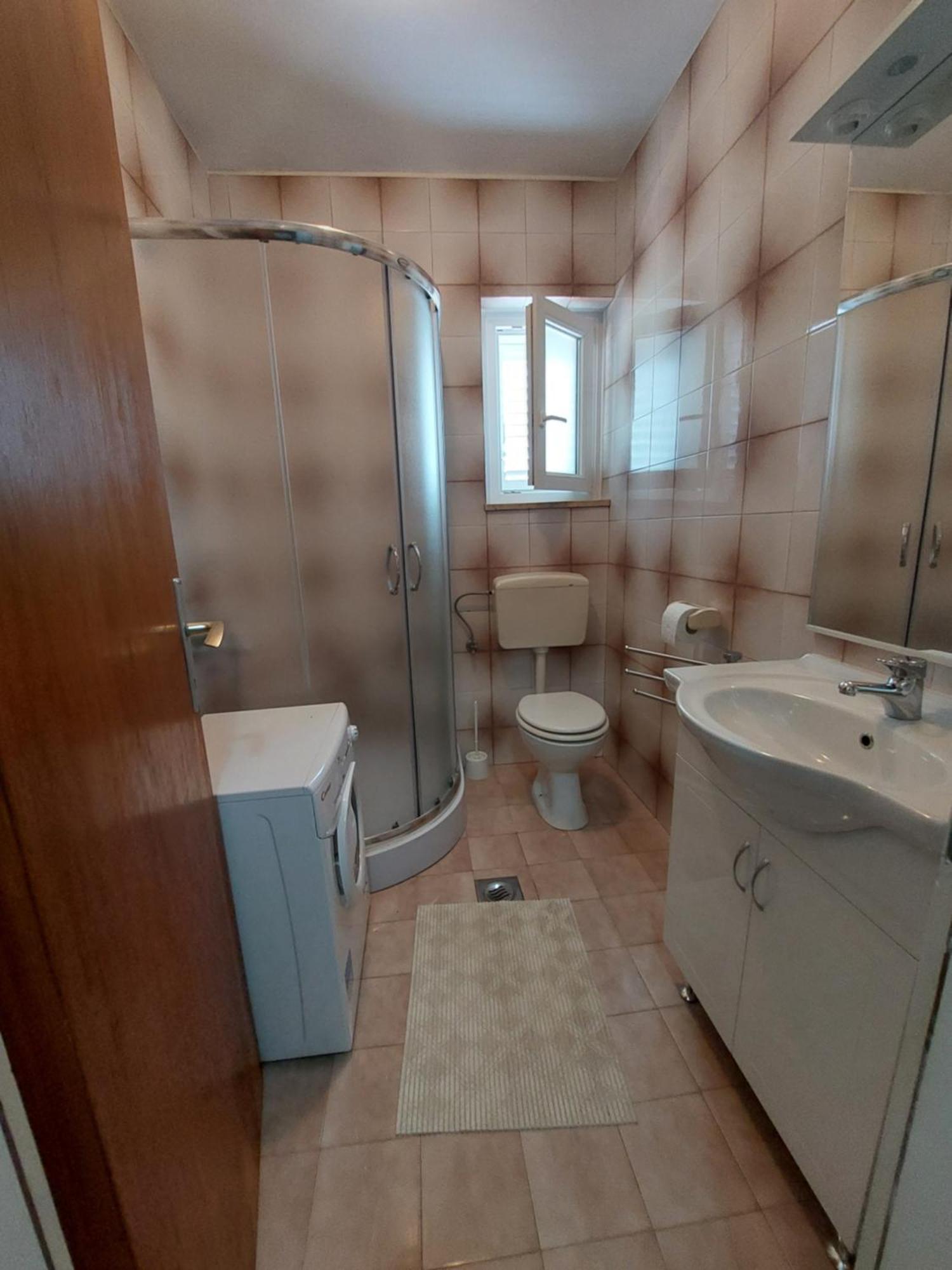 Apartments Mlacovic Rab Town Bilik gambar