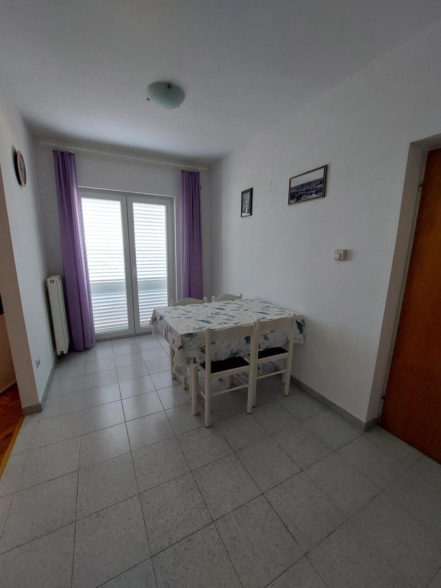 Apartments Mlacovic Rab Town Luaran gambar